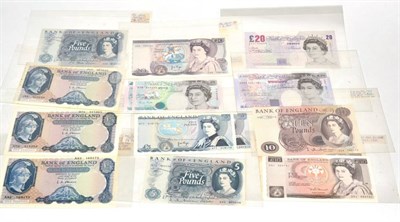 Lot 118 - Bank of England, £20 (3), Page series D, C43; Kentfield series E (revised), AH57; Lowther series E