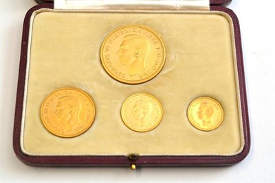 Lot 178 - George VI (1937-1952), gold proof set, 1937, bare head, five pounds down to half sovereign (4...