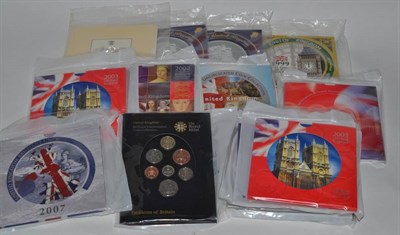 Lot 219 - Elizabeth II (1952-), Royal Mint brilliant uncirculated sets (18), 1986, 1998 (2), 1999, 2000,...