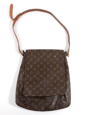 Lot 2216 - Louis Vuitton Monogram 'Musette' Cross Body Messenger Bag, with adjustable tan strap, internal...