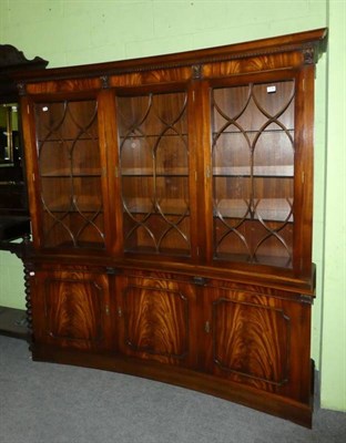 Lot 1186 - A reproduction convex display cabinet