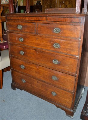 Lot 1264 - A George III mahogany chest of drawers