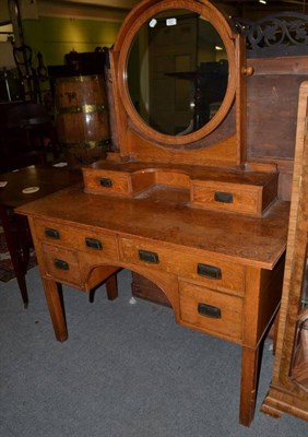 Lot 1271 - An oak dressing table