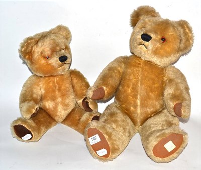 Lot 162 - A Chad Valley teddy bear with moving limbs and another smaller example with growler (2)