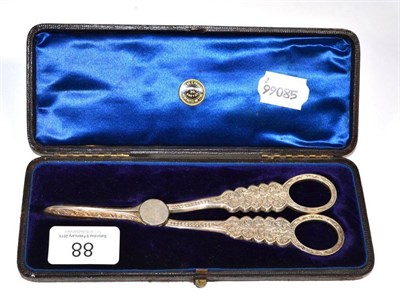 Lot 88 - A pair of silver grape scissors