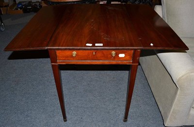 Lot 1204 - A 19th century mahogany Pembroke table