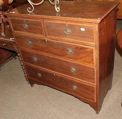 Lot 1290 - A George III mahogany four height chest of drawers