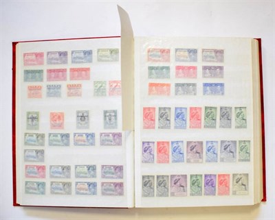 Lot 11 - GB and Commonwealth Collection in a large stockbook - Excellent lot with strength in 1935...
