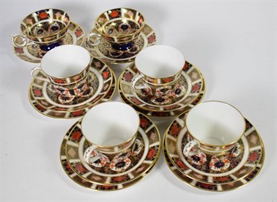 Lot 105 - A tray of Royal Crown Derby teacups, saucers and side plates
