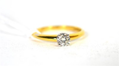 Lot 237 - An 18 carat gold solitaire diamond ring, a round brilliant cut diamond in a claw setting, to...