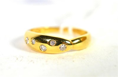 Lot 238 - An 18 carat gold diamond set ring, finger size O