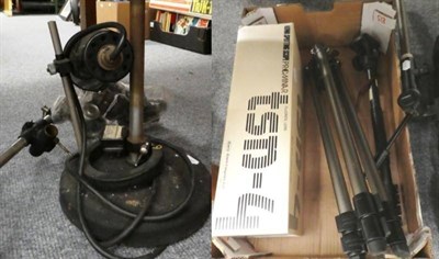 Lot 1024 - Kowa spotting scope, original box; two spare tripods; and a vintage microscope with ancillary lamp