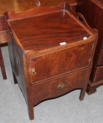 Lot 1241 - George III mahogany and satinwood banded bedside cupboard