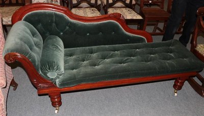 Lot 1254 - A chaise longue