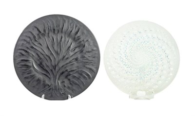 Lot 239 - René Lalique (French, 1860-1945): A Volutes Opalescent and Clear Glass Plate, etched R LALIQUE...