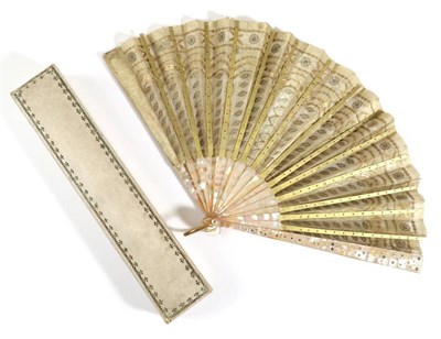 Lot 2088 - An Early 20th Century Sequin Fan, the monture of pale pink mother of pearl lightly clouté, the...