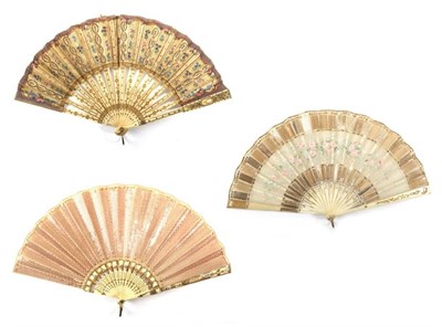 Lot 2094 - An Early 20th Century Bone Fan, the monture carved and pierced, painted and silvered. The light...