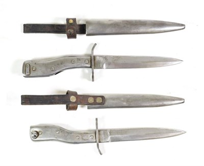 Lot 143 - A First World War Ersatz Combination Knife Bayonet, all steel, the blade stamped DEMAG, DUISBURG to