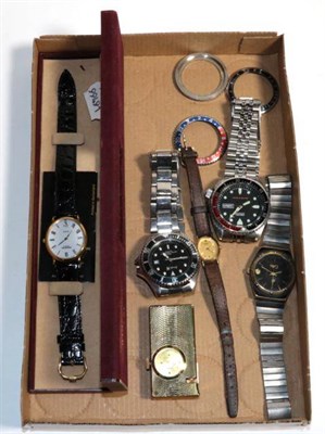 Lot 1 - A stainless steel Seiko divers wristwatch; a gold plated Raymond Weil wristwatch with Raymond...
