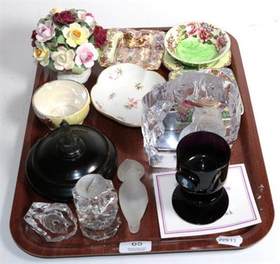 Lot 65 - Tray of ornamental items including glass, Maling etc