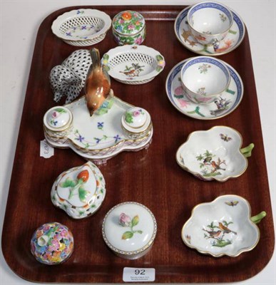 Lot 92 - A quantity of modern Herend ornamental china; together with a Richard Ginori box and cover