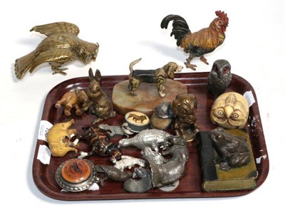 Lot 158 - A small group of collectable animal models and items including a painted spelter model of a...