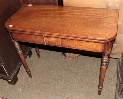 Lot 1367 - A George IV mahogany tea table