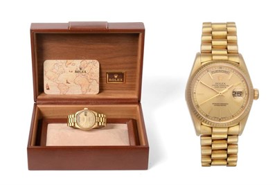 Lot 74 - ^ An 18ct Gold Automatic Day/Date Centre Seconds Wristwatch, signed Rolex, Oyster Perpetual,...