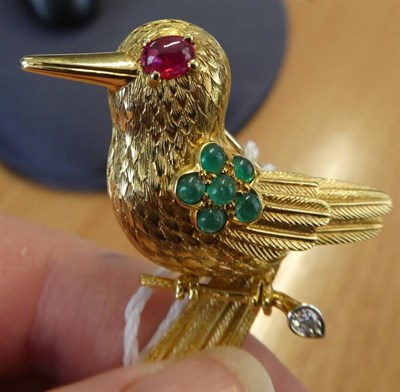 Lot 107 - ^ An 18 Carat Gold 1960's Ruby, Emerald and Diamond Novelty Bird Brooch, by Cartier, modelled...