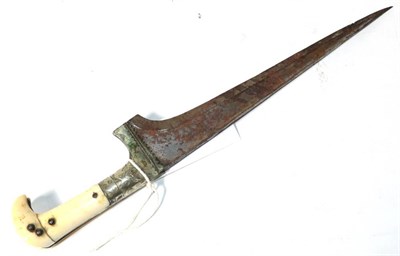 Lot 211 - A 19th century Indian Pesh Kabz, lacks scabbard