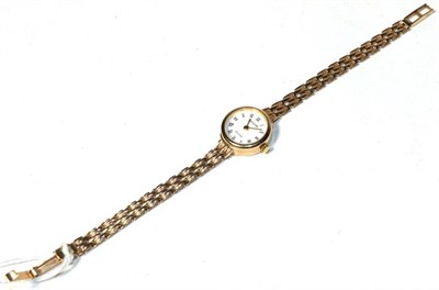 Lot 328 - A lady's 9ct gold Accurist wristwatch