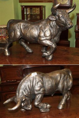 Lot 408 - Pair of reproduction models of bulls