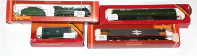 Lot 242 - Hornby Railways OO Gauge Locomotives R250 BR Class 58 Diesel (E box G) R380 Stowe SR 928 (G box...