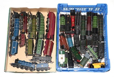 Lot 267 - Various Manufacturers OO Gauge A Collection Of Assorted Unboxed Locomotives including King...