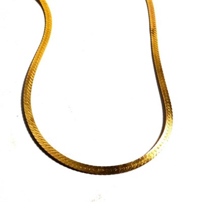Lot 88 - A 9 carat gold necklace, length 42cm