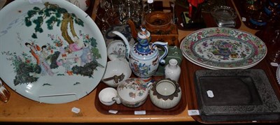 Lot 325 - A group of Oriental ceramics including famille rose, celadon, and crackle glazed examples, all 20th