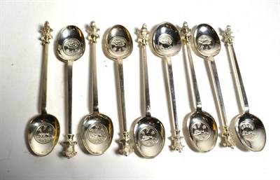 Lot 344 - Nine silver hunting teaspoons