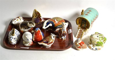 Lot 377 - A group of Royal Crown Derby paperweights including Barrel Top Wagon, Moonlit Badger, Toad, and...