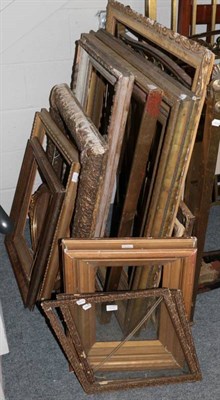 Lot 1088 - A quantity of gilt frames, various sizes and condition