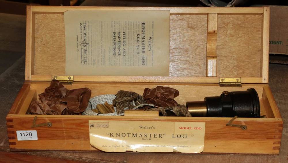 Lot 1120 - ''Knotmaster'' log in a wooden case