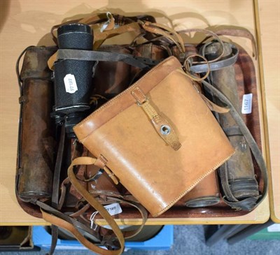 Lot 1167 - Two pairs of binoculars and four telescopes in leather cases  (6)