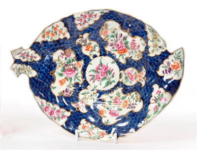 Lot 207 - A First Period Worcester Porcelain Leaf Shaped Dish, circa 1770, painted with flowers and...