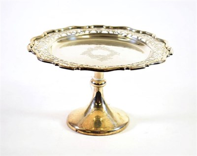 Lot 1511 - An Edwardian Silver Compote, R F Mosley & Co, Sheffield 1908, shaped circular with pierced border 