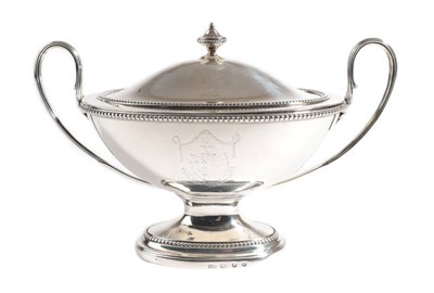 Lot 1623 - A George III Silver Sauce Tureen and Cover, Henry Greenway, London 1779, oval on pedestal foot with