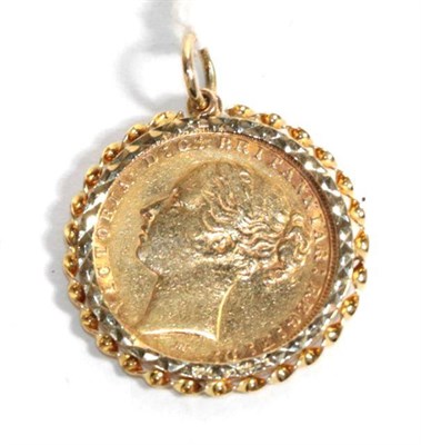 Lot 110 - A Queen Victoria gold sovereign 1881, in a 9 carat gold pendant mount