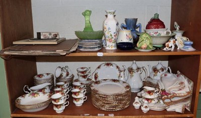 Lot 172 - A Royal Albert ''Old Country Roses'' pattern dinner/tea/coffee service