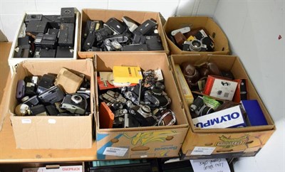 Lot 1166 - Various Cameras including Iloca Quick-B, Contaflex, various Box Cameras, Yashica and others (in six