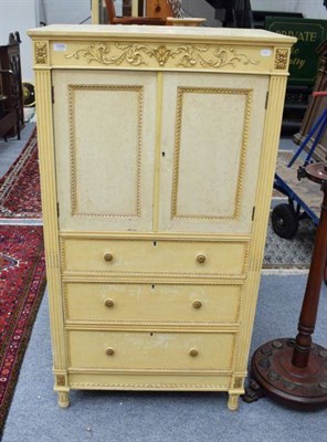 Lot 1258 - A painted linen chest