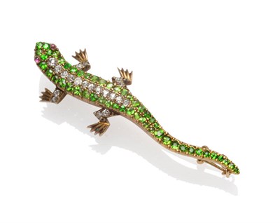 Lot 448 - A Lizard Brooch, realistically modelled and set with diamonds and demantoid garnets, with ruby...