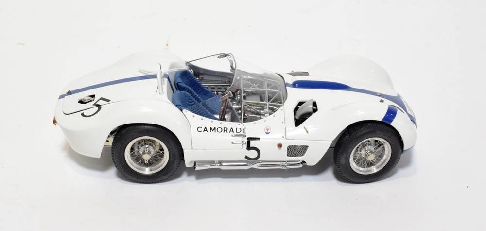 Lot 40 - CMC Maserati Tipo 61 Birdcage (1960) 1:18 scale model, 1000km Rennen Nurburgring 1960 (E box G)